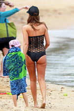 jessica alba fap arsch thong bikini Photo